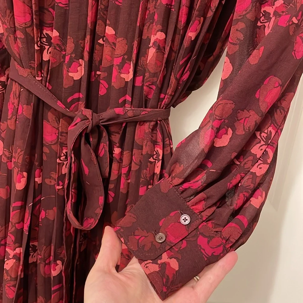 Size Small Banana Republic Long Floral Dress - Picture 4 of 6